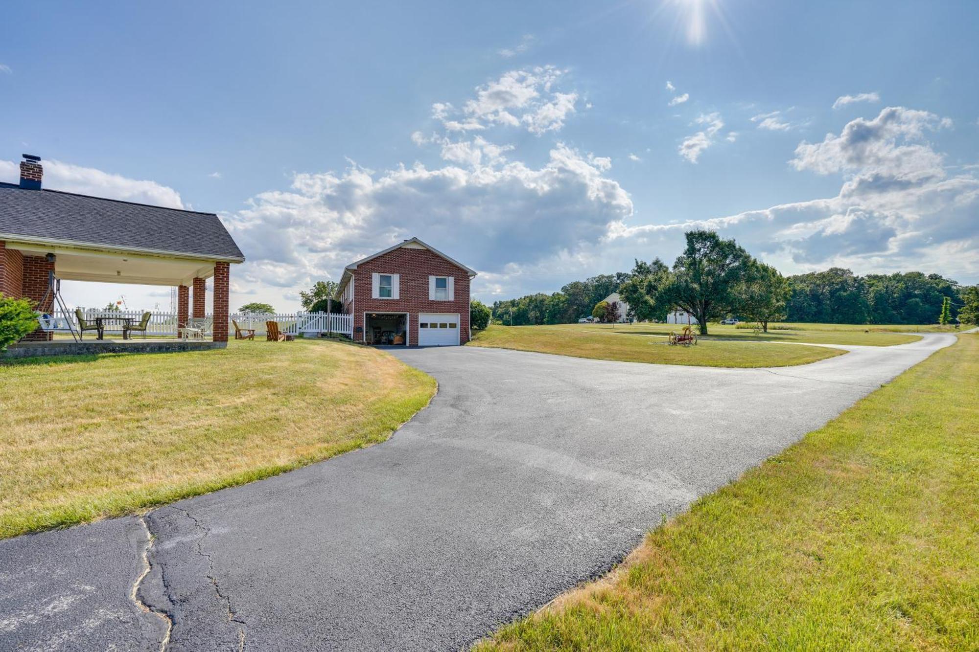 Appartement The Md And Pa Line Retreat Scenic Country Getaway! à Emmitsburg Extérieur photo